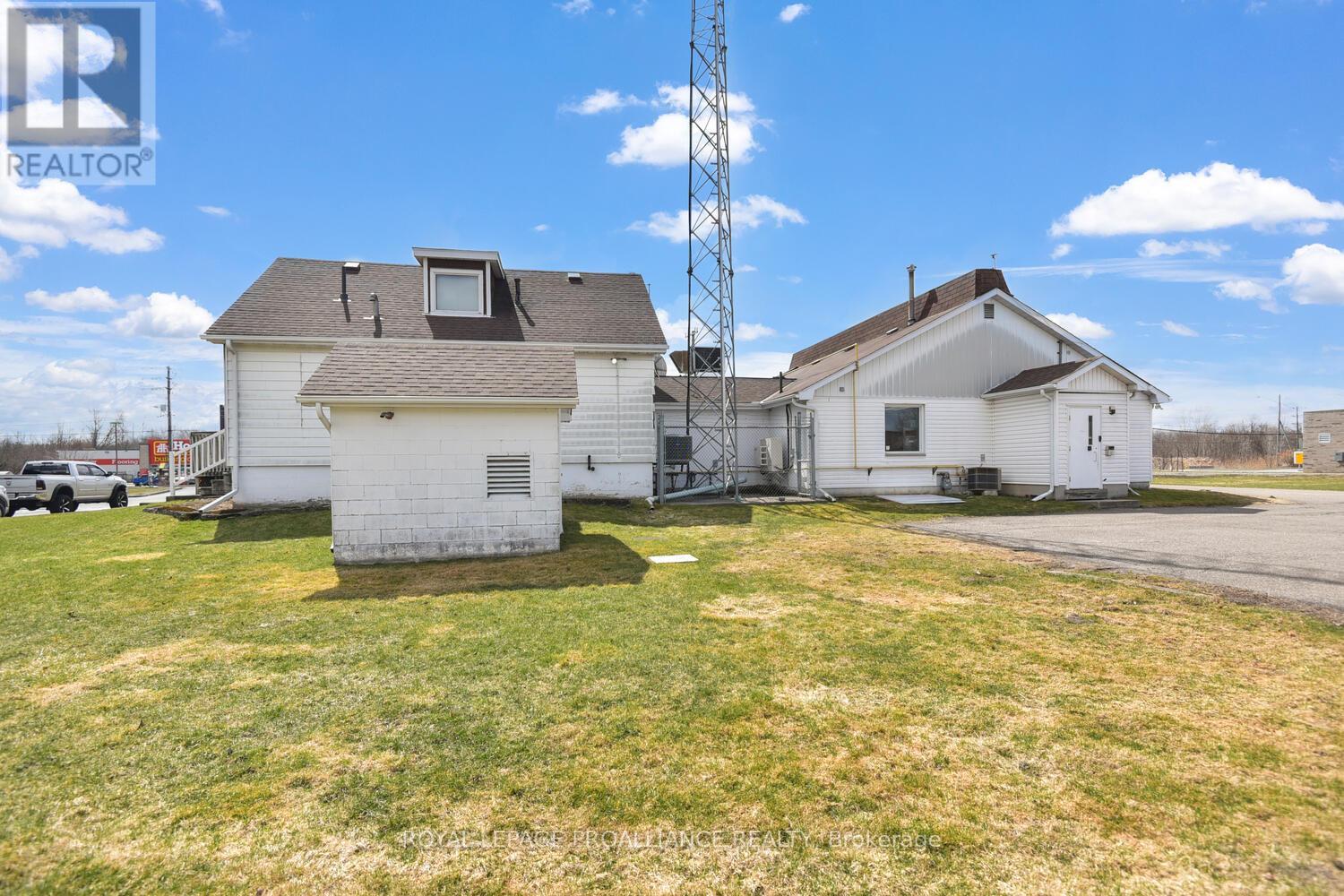 601 Stewart Boulevard, Brockville, Ontario  K6V 6Z6 - Photo 19 - X12073576
