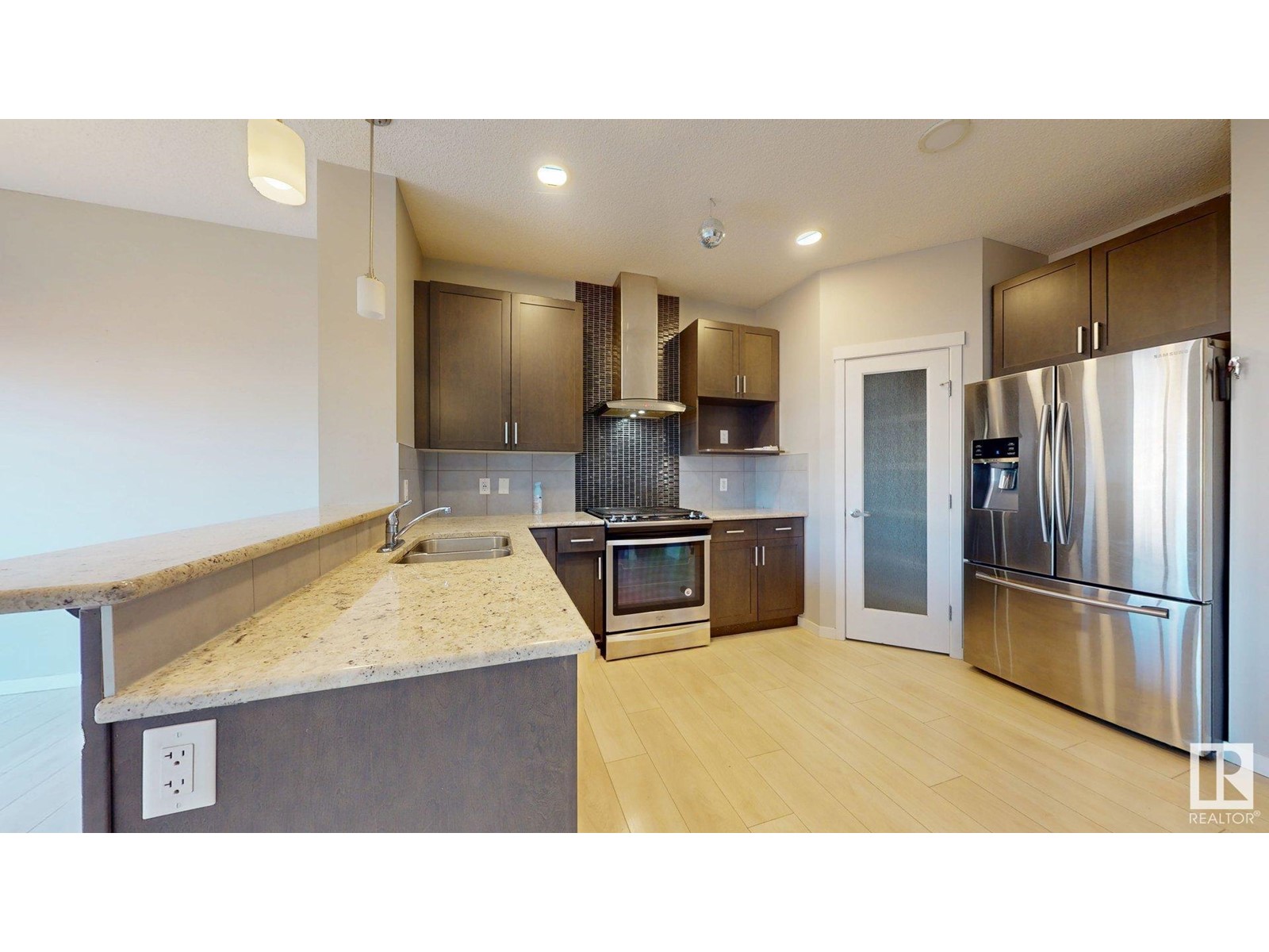 1408 25 Av Nw, Edmonton, Alberta  T6T 2E2 - Photo 5 - E4429962