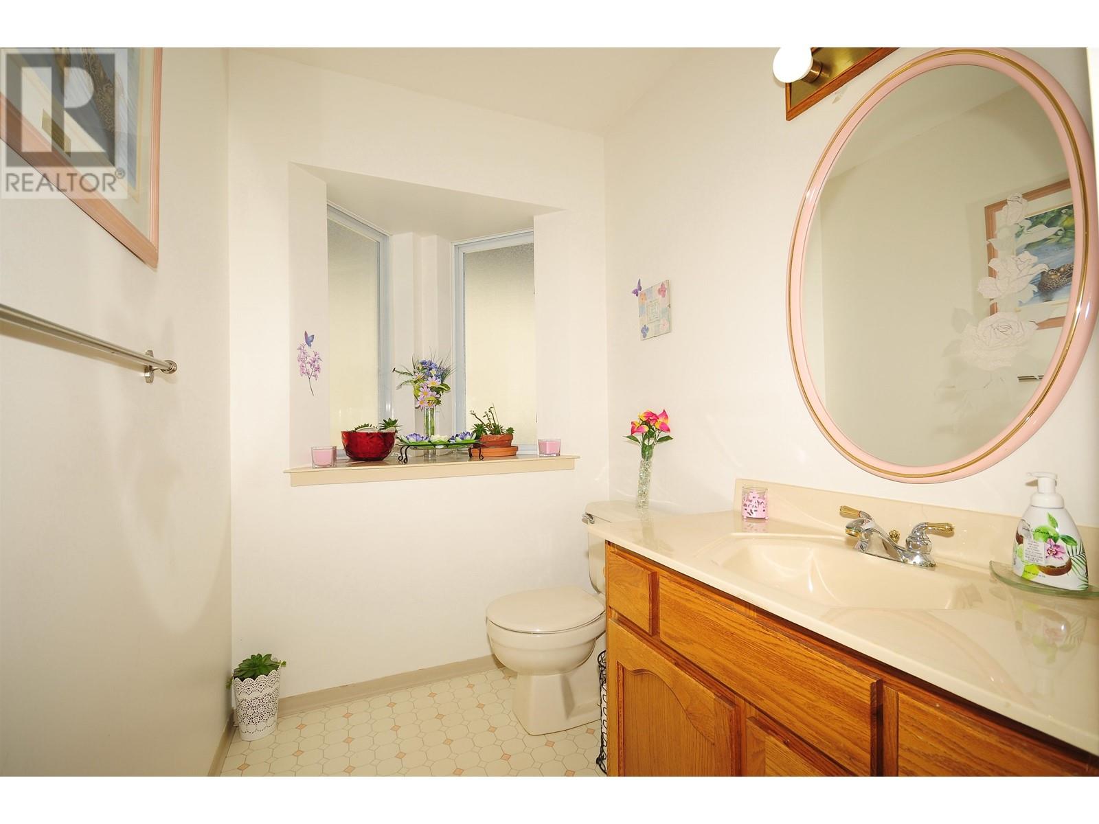 307 Rosehill Wynd, Delta, British Columbia  V4M 3L8 - Photo 10 - R2987886