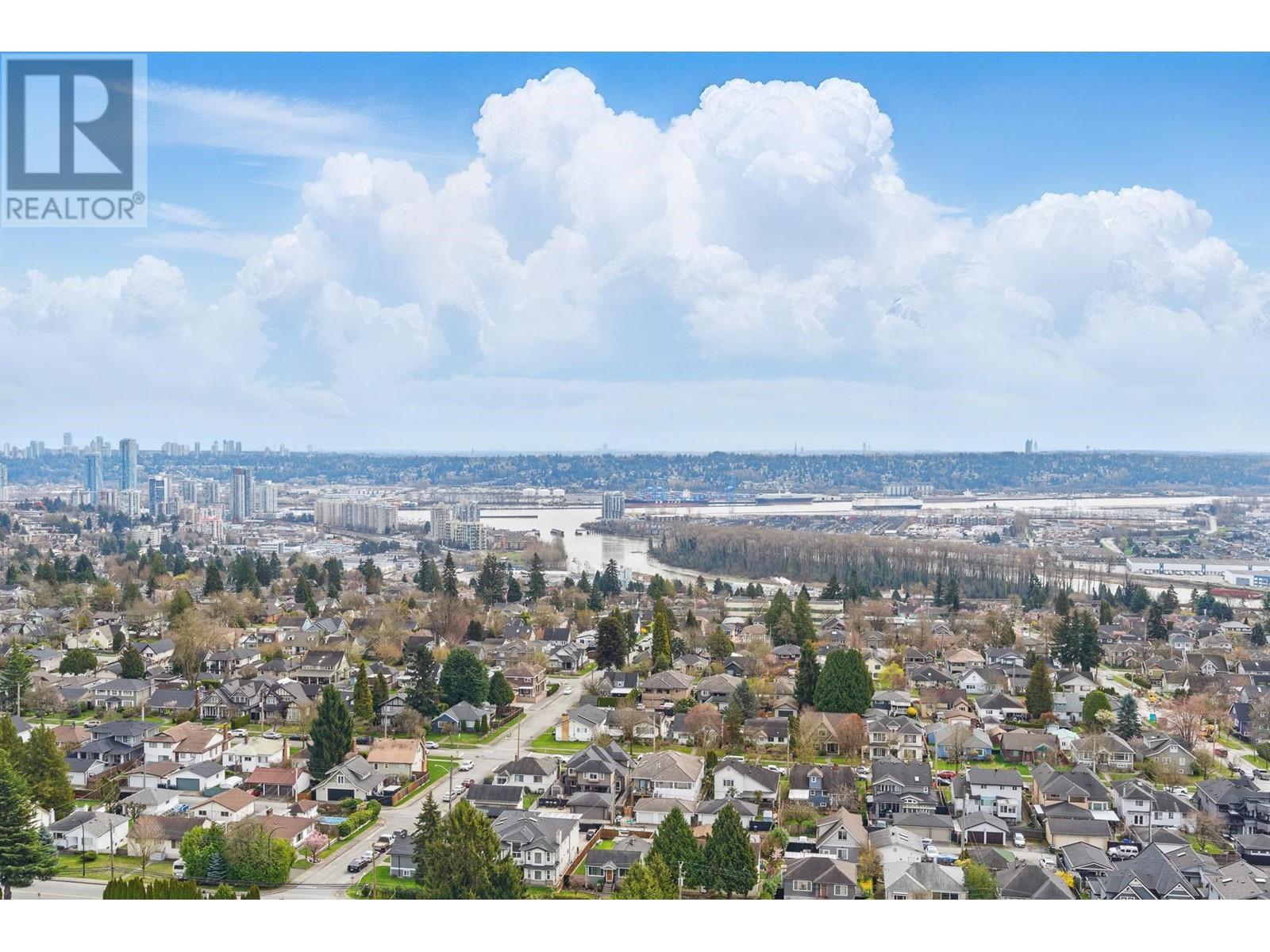 2207 7769 Park Crescent, Burnaby, British Columbia  V3N 0J7 - Photo 10 - R2988563