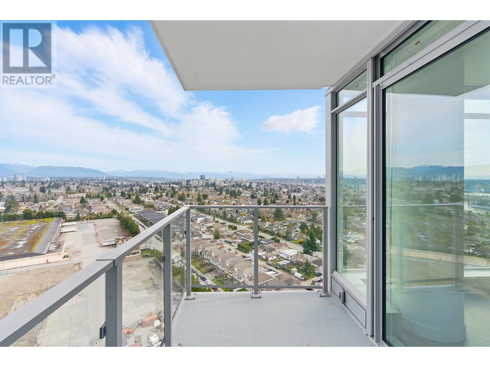 2207 7769 Park Crescent, Burnaby, British Columbia  V3N 0J7 - Photo 9 - R2988563