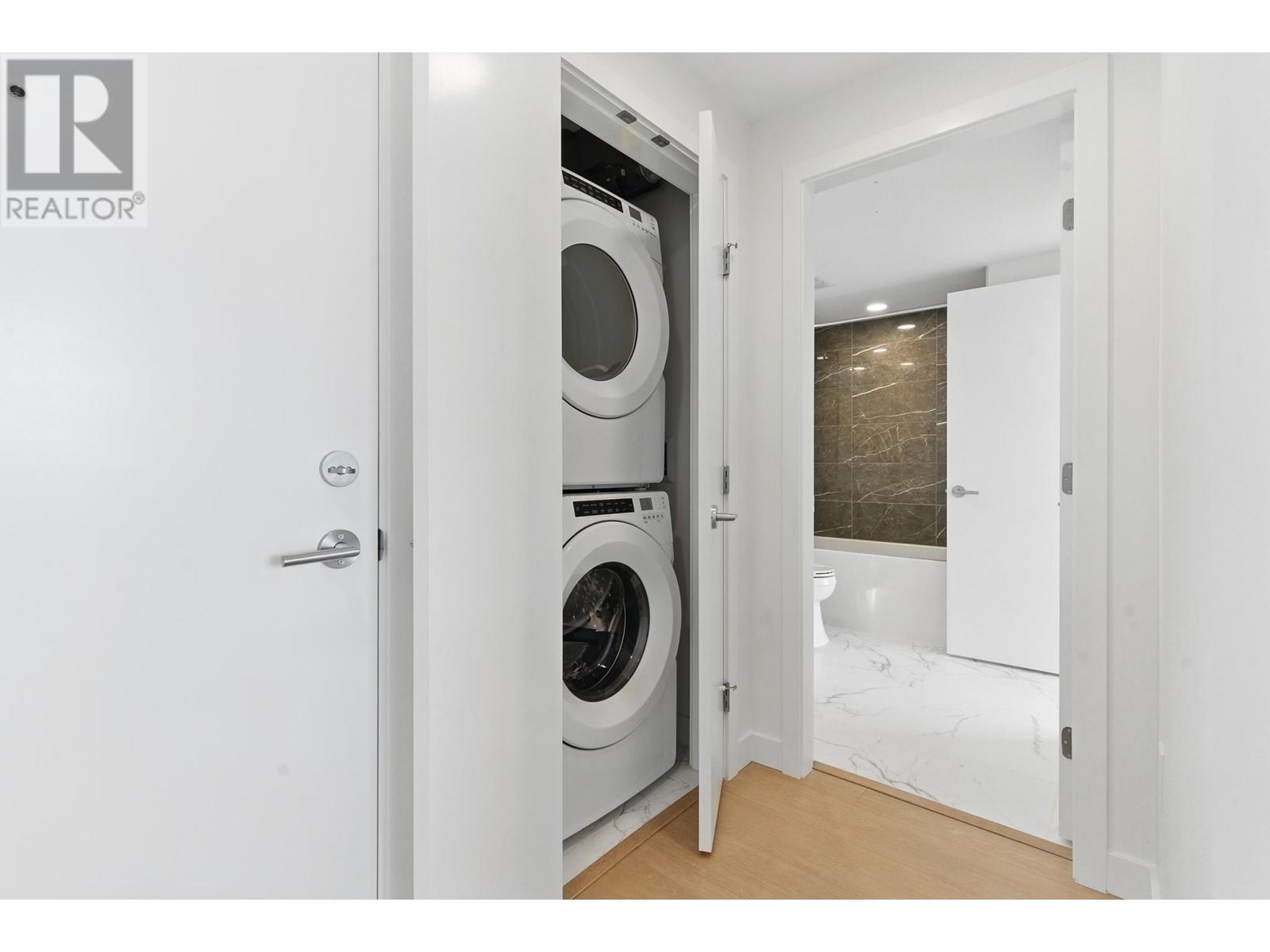 2207 7769 Park Crescent, Burnaby, British Columbia  V3N 0J7 - Photo 15 - R2988563