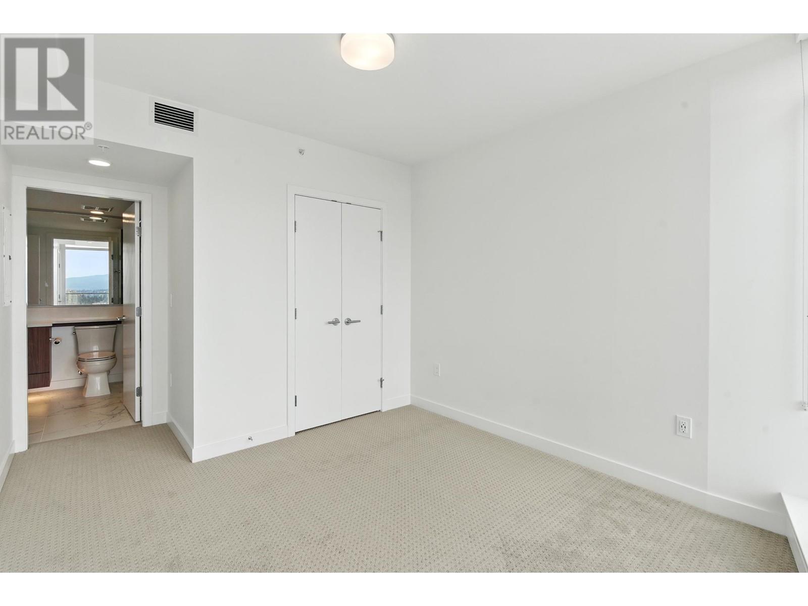 2207 7769 Park Crescent, Burnaby, British Columbia  V3N 0J7 - Photo 12 - R2988563