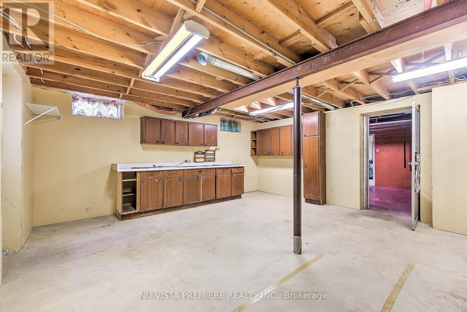 450 Three Valleys Crescent, London South, Ontario  N5Z 3E7 - Photo 21 - X12073662