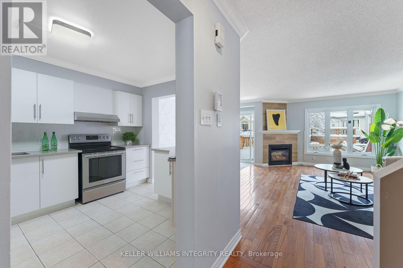 Property at 58 SHEPPARD'S GLEN AVENUE image 5