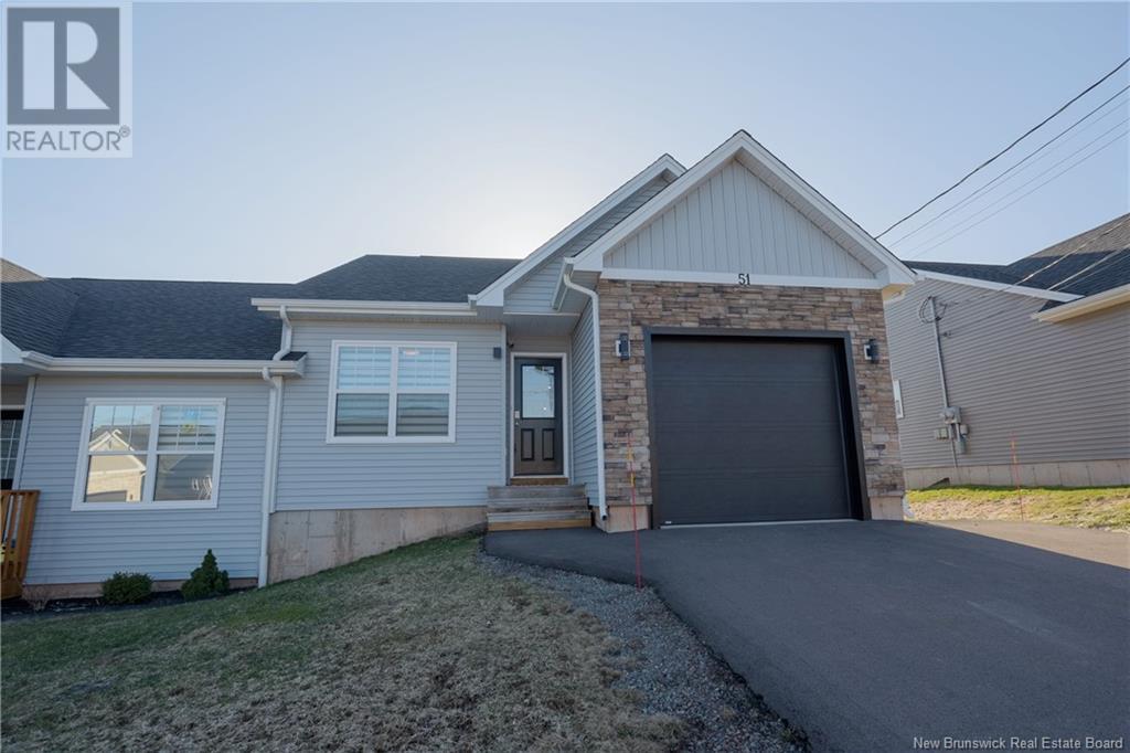 Property at 51 Anastasia Crescent image 1
