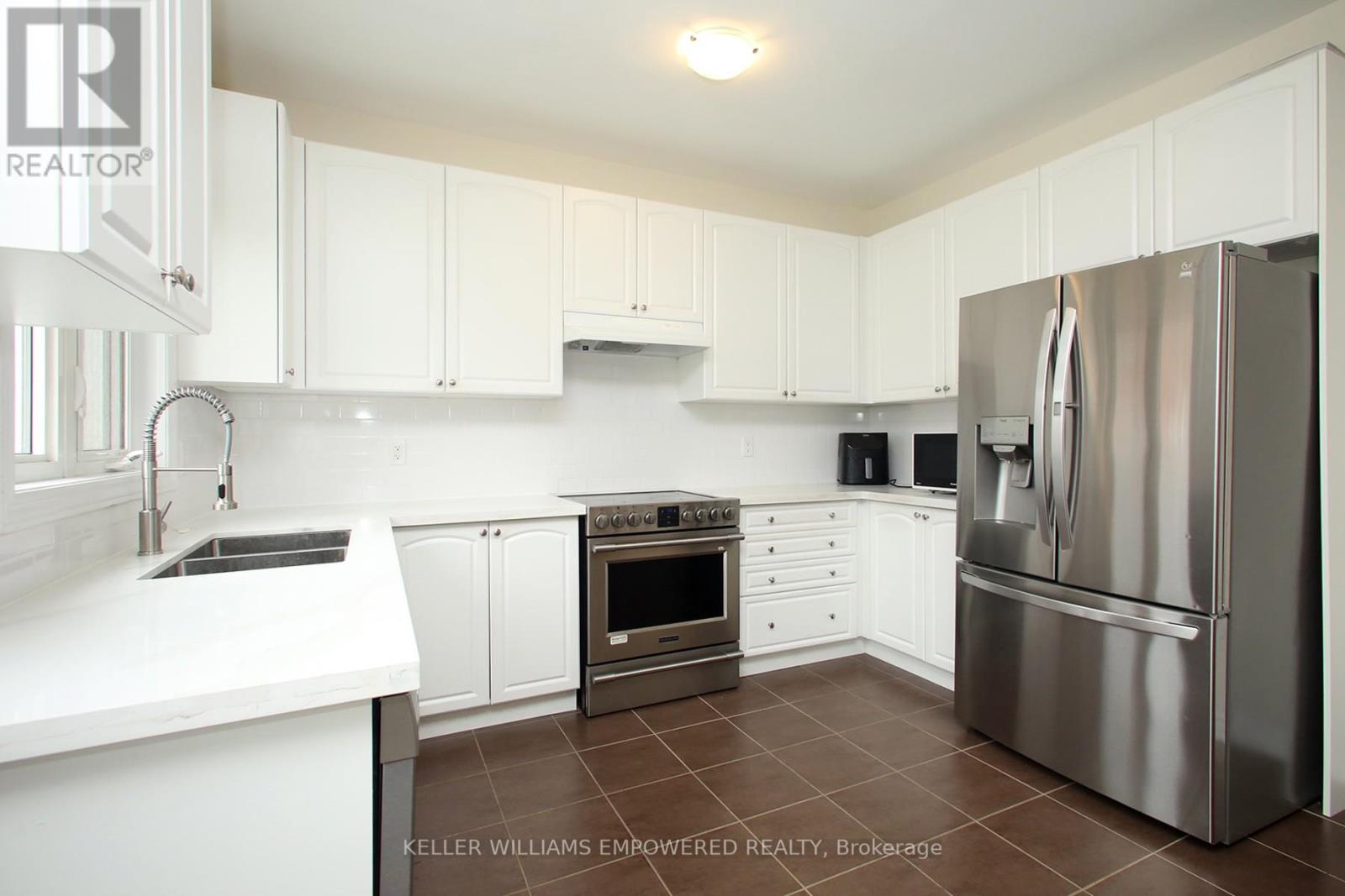 23 Furniss Street, Brock, Ontario  L0K 1A0 - Photo 10 - N12073596