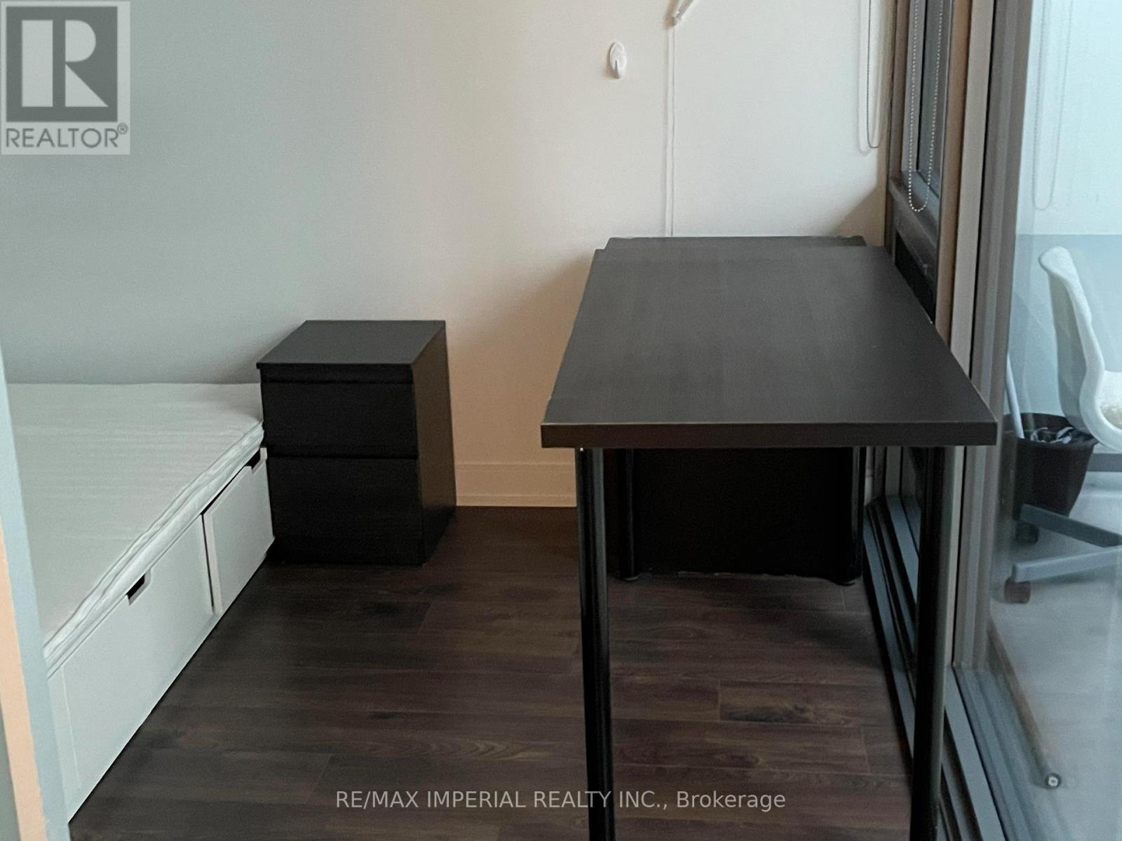 808 - 50 Charles Street E, Toronto, Ontario  M4Y 0C3 - Photo 12 - C12073687