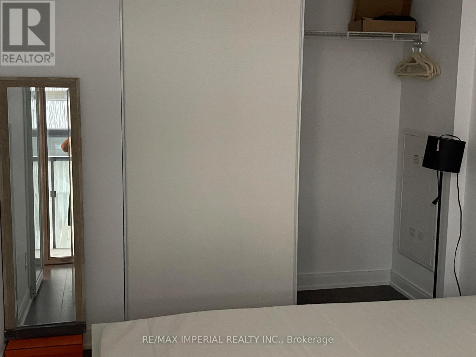 808 - 50 Charles Street E, Toronto, Ontario  M4Y 0C3 - Photo 14 - C12073687
