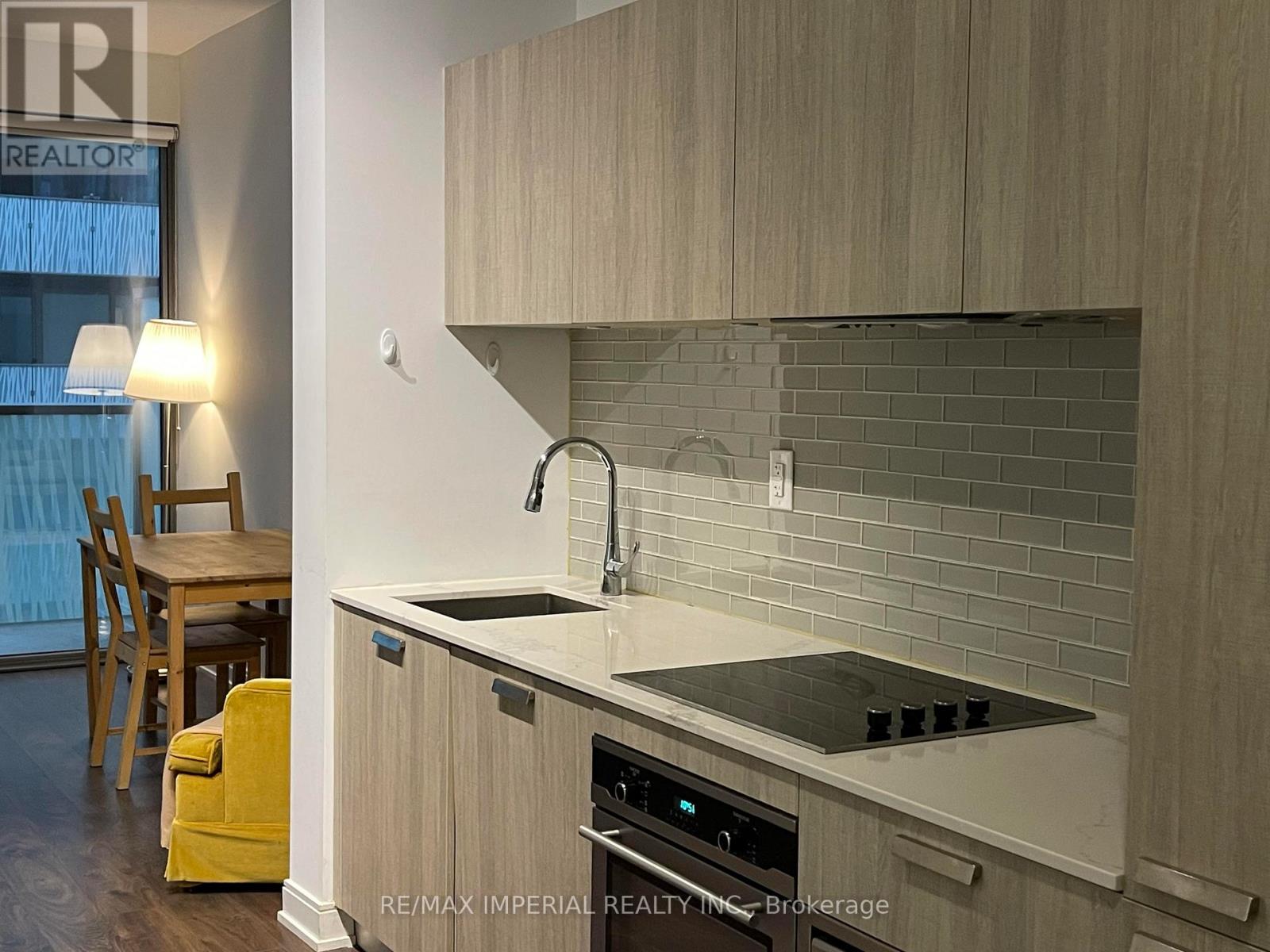 808 - 50 Charles Street E, Toronto, Ontario  M4Y 0C3 - Photo 9 - C12073687