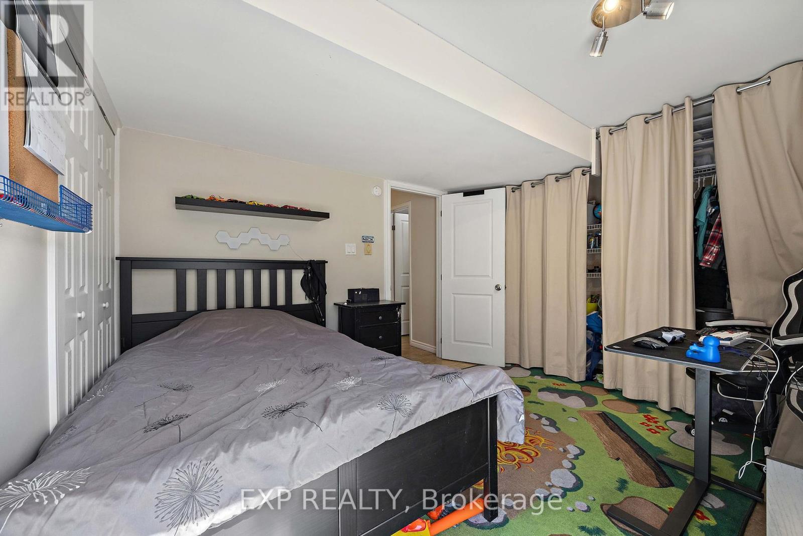 28 - 1250 Marlborough Court, Oakville, Ontario  L6H 2W7 - Photo 27 - W12073690