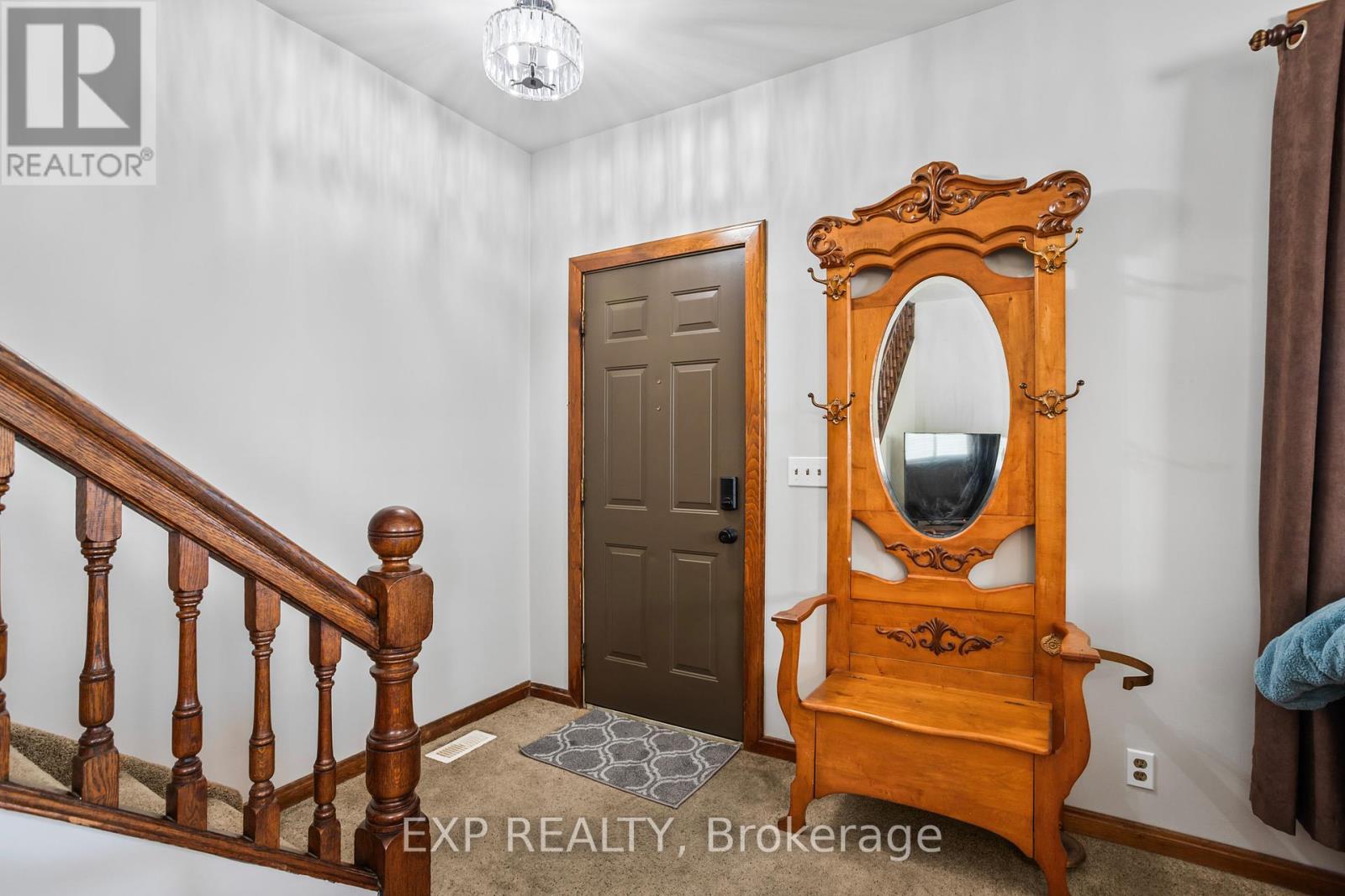 Property at 17 HUME STREET image 4