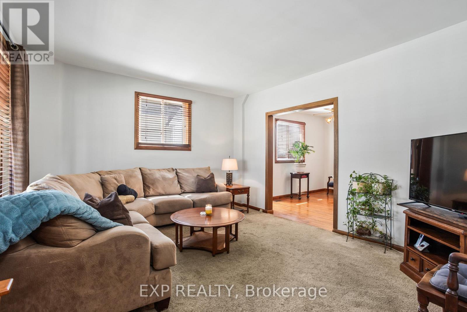 Property at 17 HUME STREET image 5