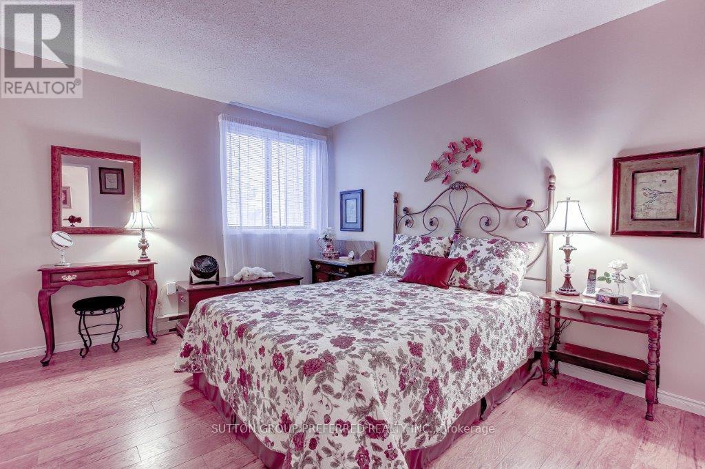 403 - 1600 Adelaide Street N, London, Ontario  N5X 3H6 - Photo 10 - X12073712
