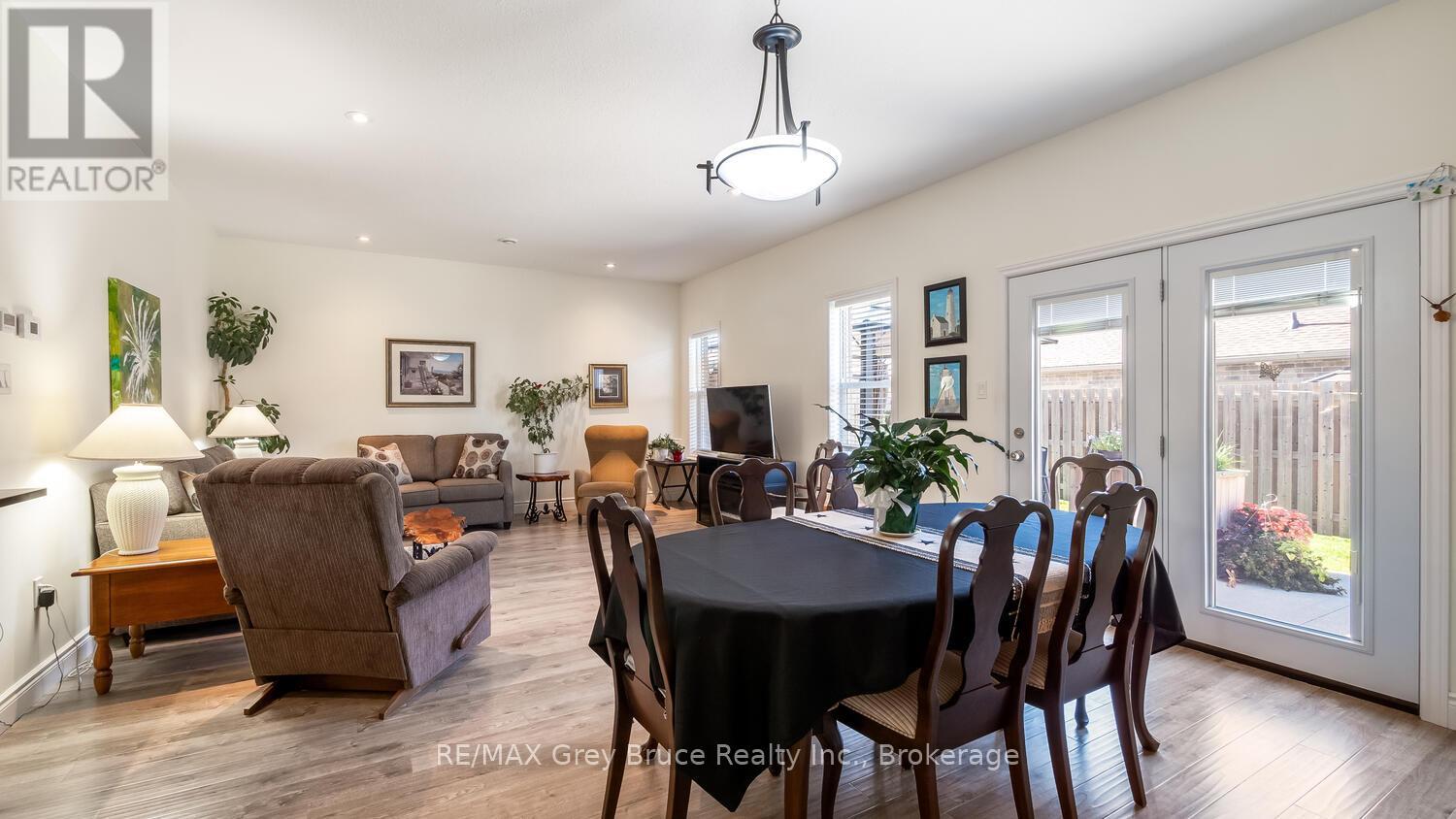 19 - 246 Grey Street S, Saugeen Shores, Ontario  N0H 2L0 - Photo 12 - X12073713
