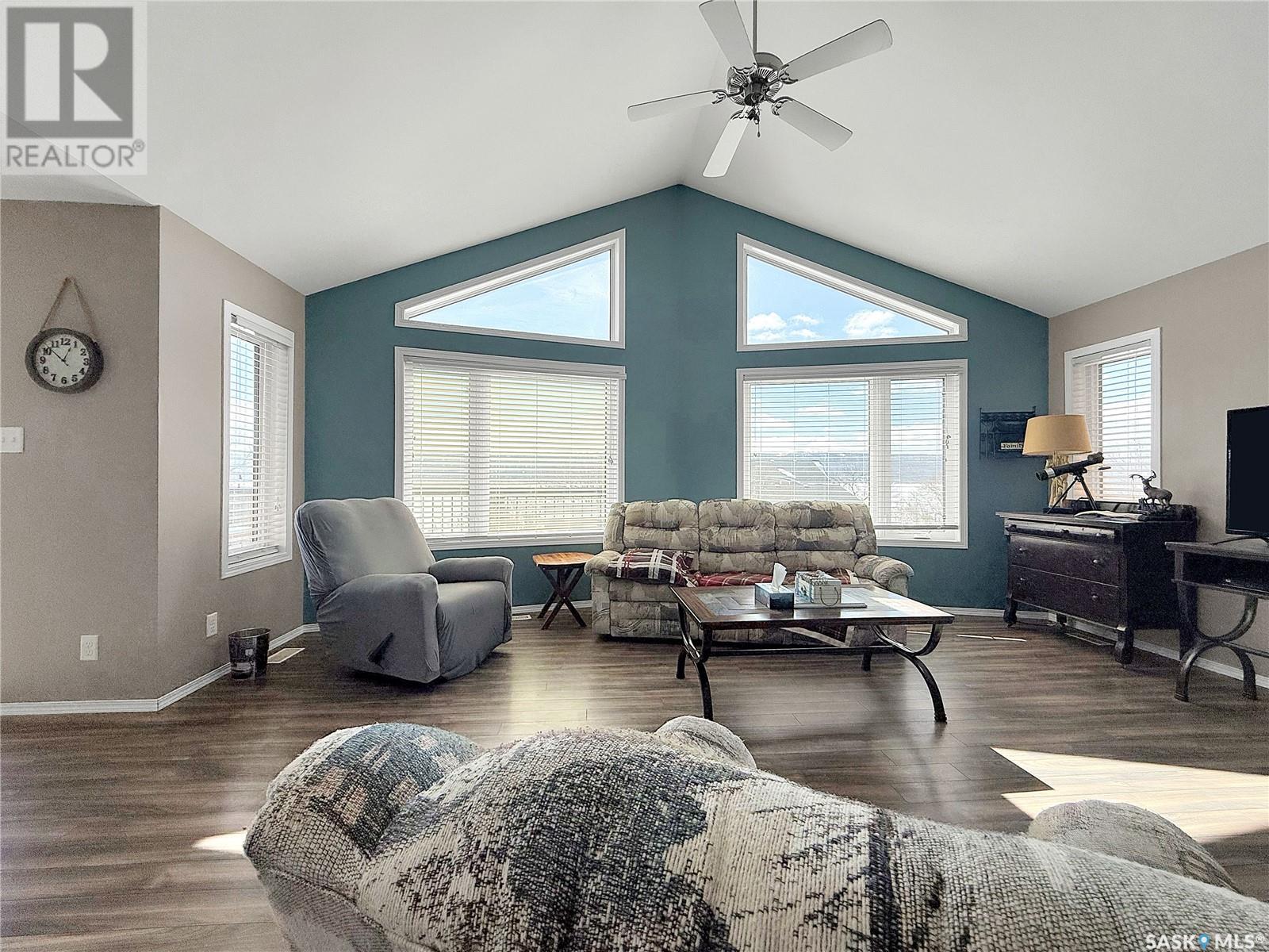 Round Lake View, Round Lake, Saskatchewan  S0G 5C0 - Photo 2 - SK002208