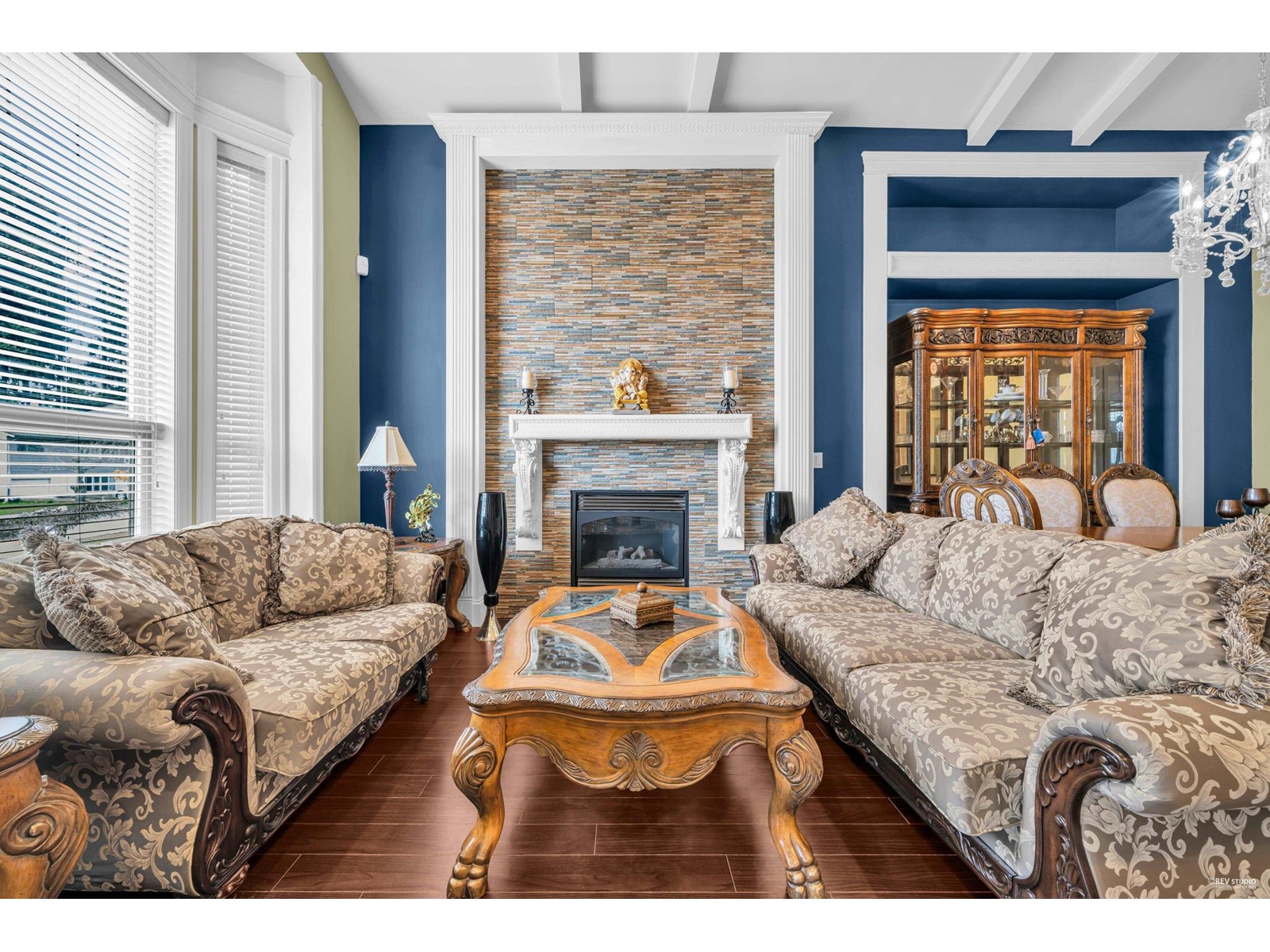 Property at 5838 124A STREET image 2