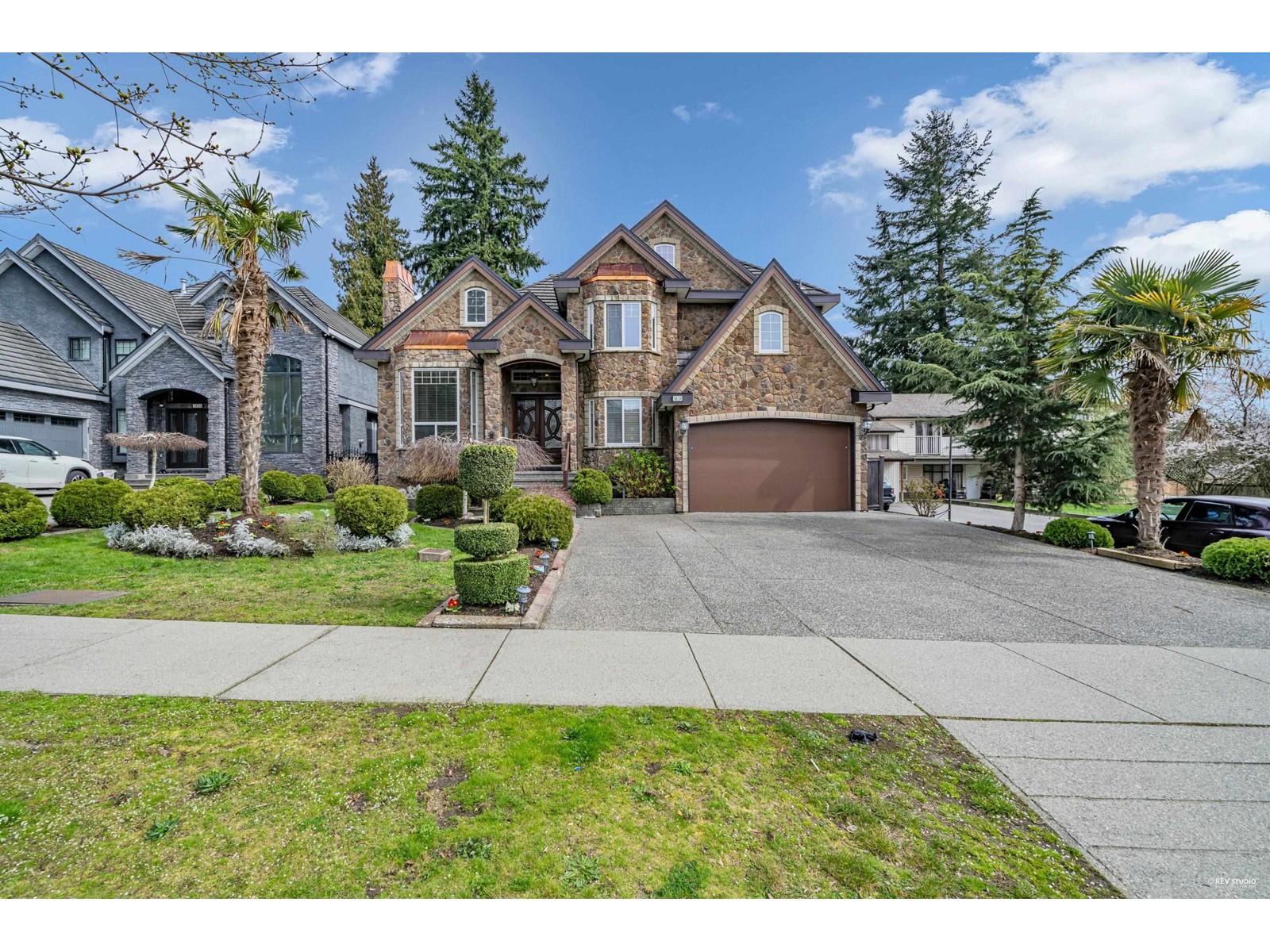 Property at 5838 124A STREET image 1