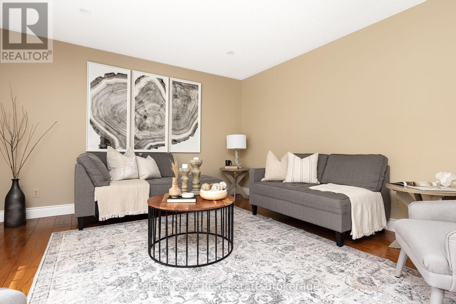 80 Stephenson Rd 7 E, Huntsville, Ontario  P0B 1M0 - Photo 11 - X12073725
