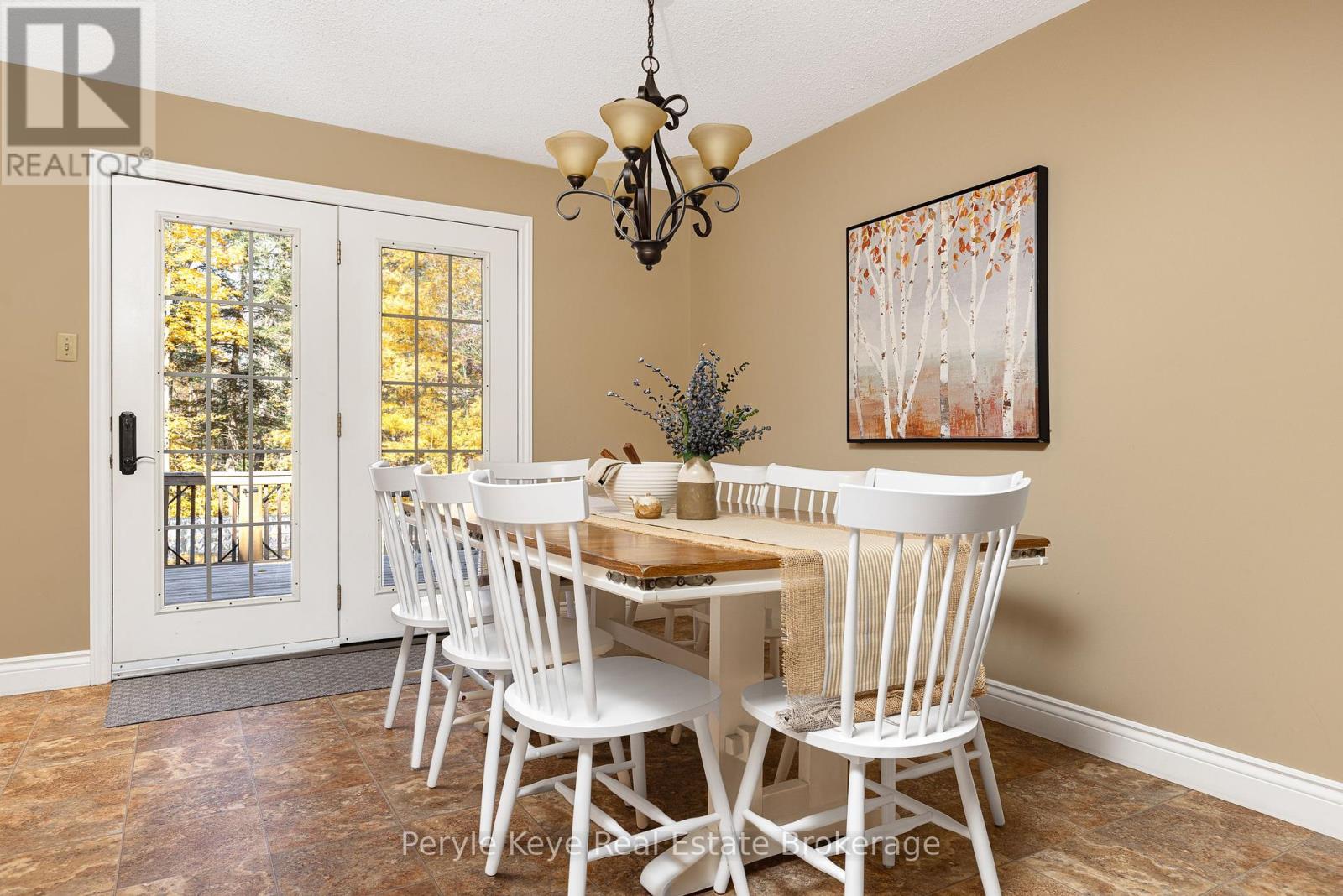80 Stephenson Rd 7 E, Huntsville, Ontario  P0B 1M0 - Photo 3 - X12073725