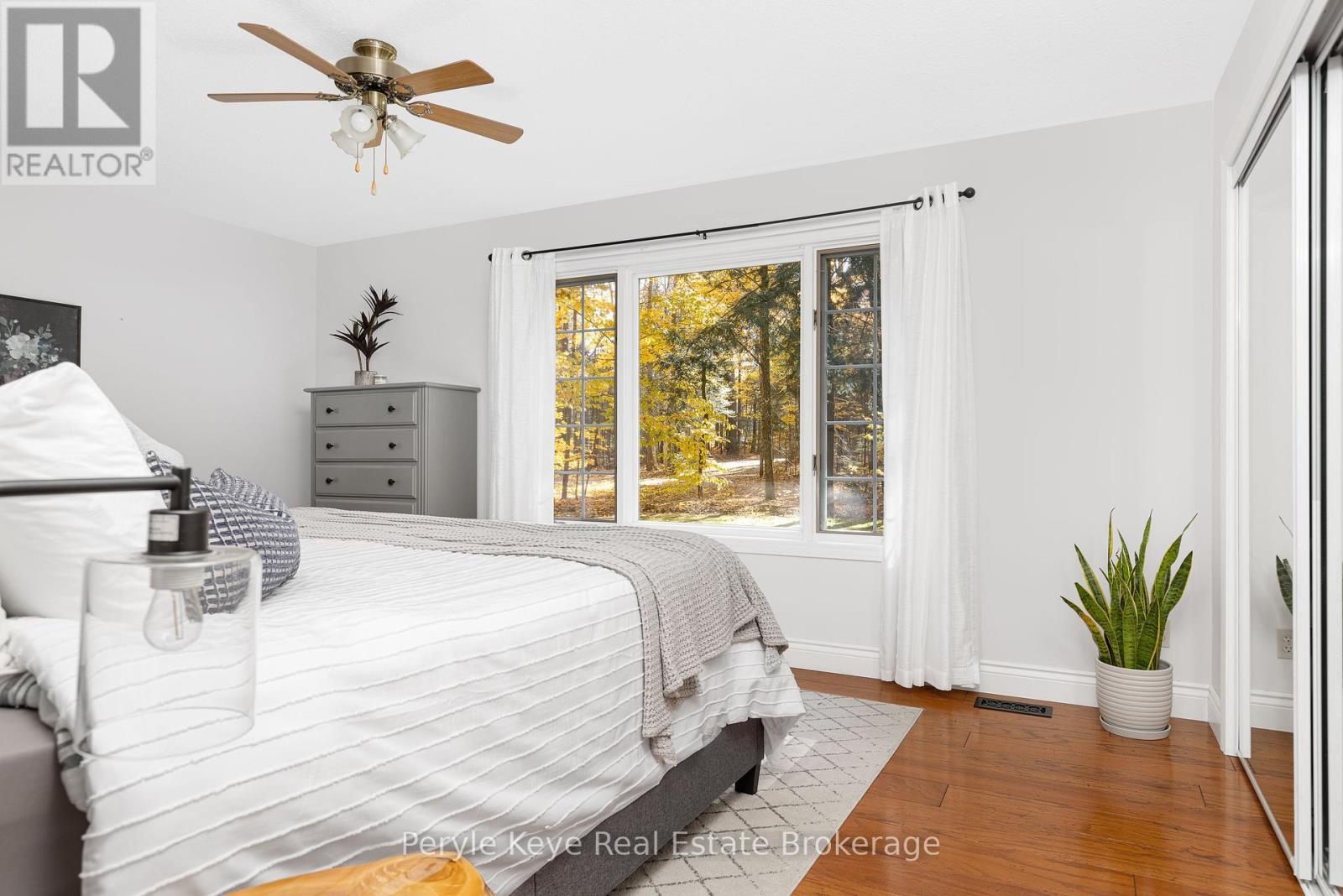 80 Stephenson Rd 7 E, Huntsville, Ontario  P0B 1M0 - Photo 33 - X12073725