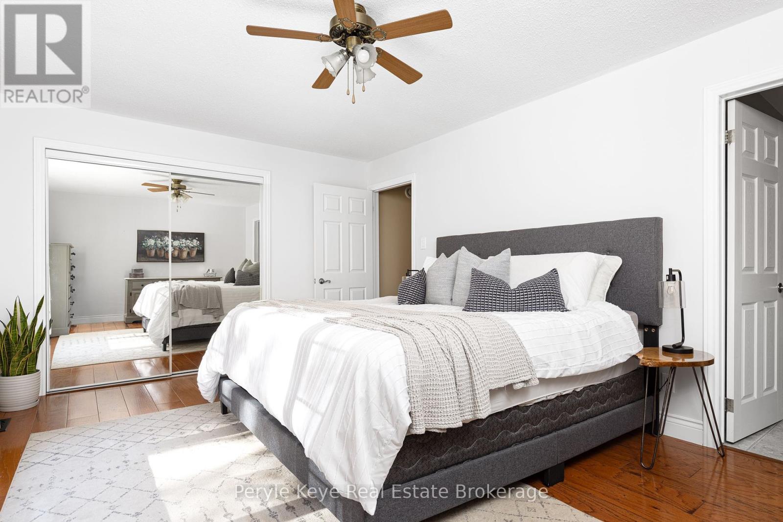80 Stephenson Rd 7 E, Huntsville, Ontario  P0B 1M0 - Photo 37 - X12073725