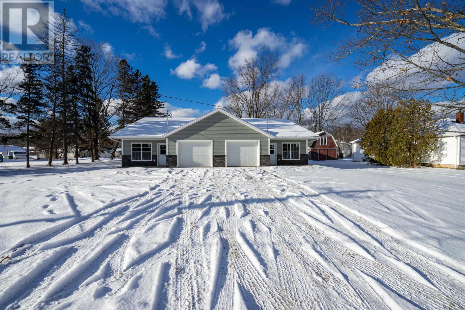 Property at 399 Main Street image 3