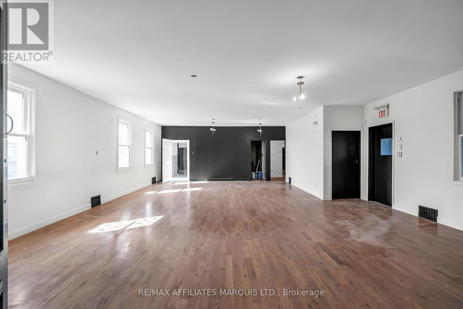 130 Sydney Street, Cornwall, Ontario  K6H 3H2 - Photo 13 - X12073727