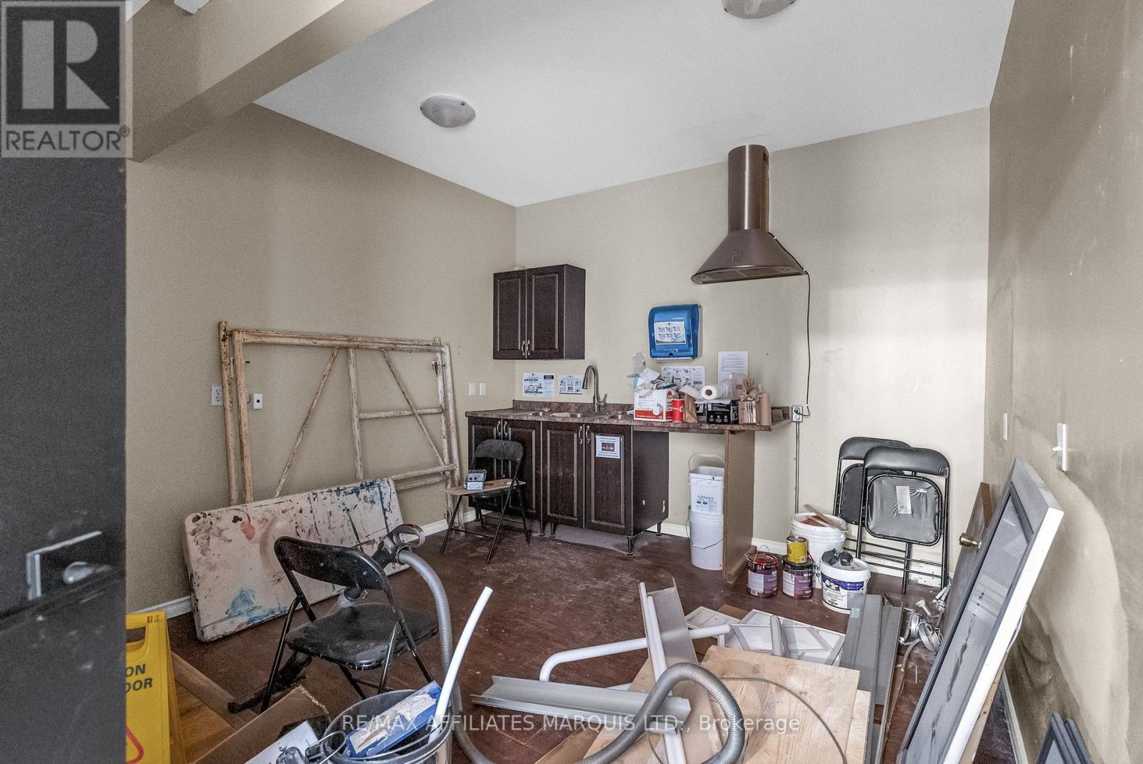 130 Sydney Street, Cornwall, Ontario  K6H 3H2 - Photo 14 - X12073727