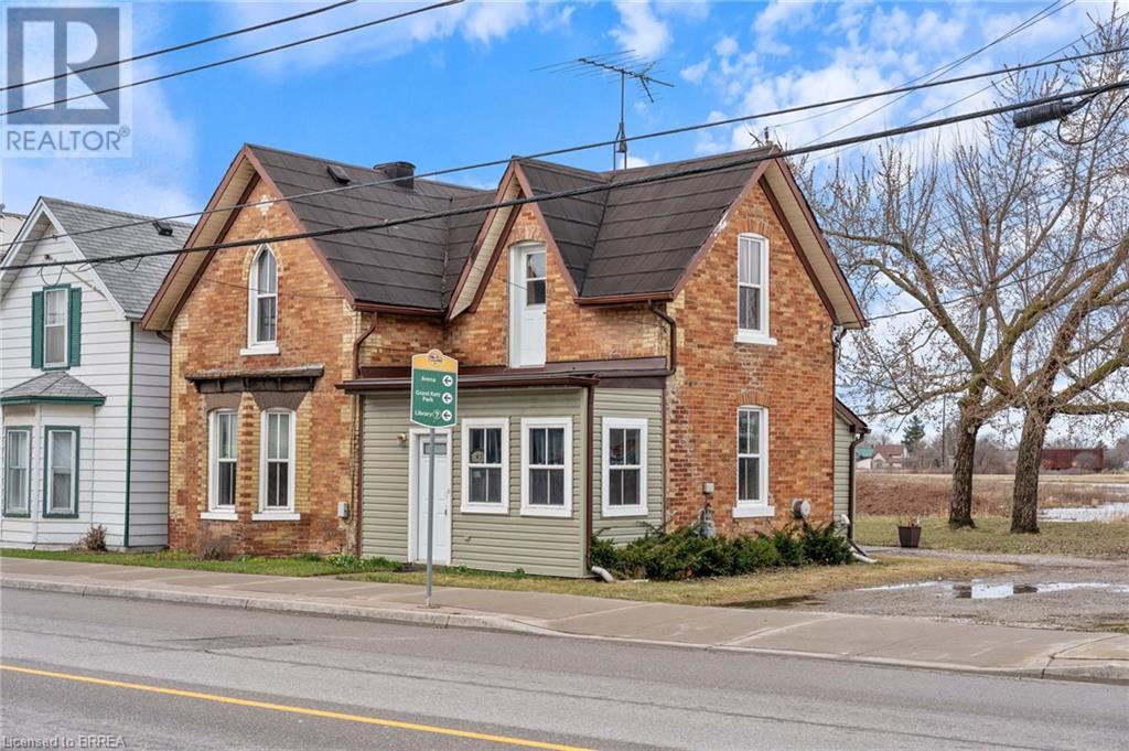 Property at 43 MAIN Street N image 3