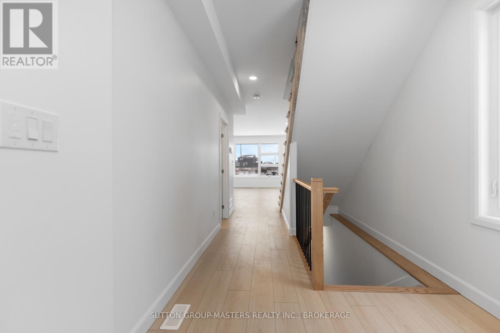 Property at 201 SUPERIOR DRIVE image 5
