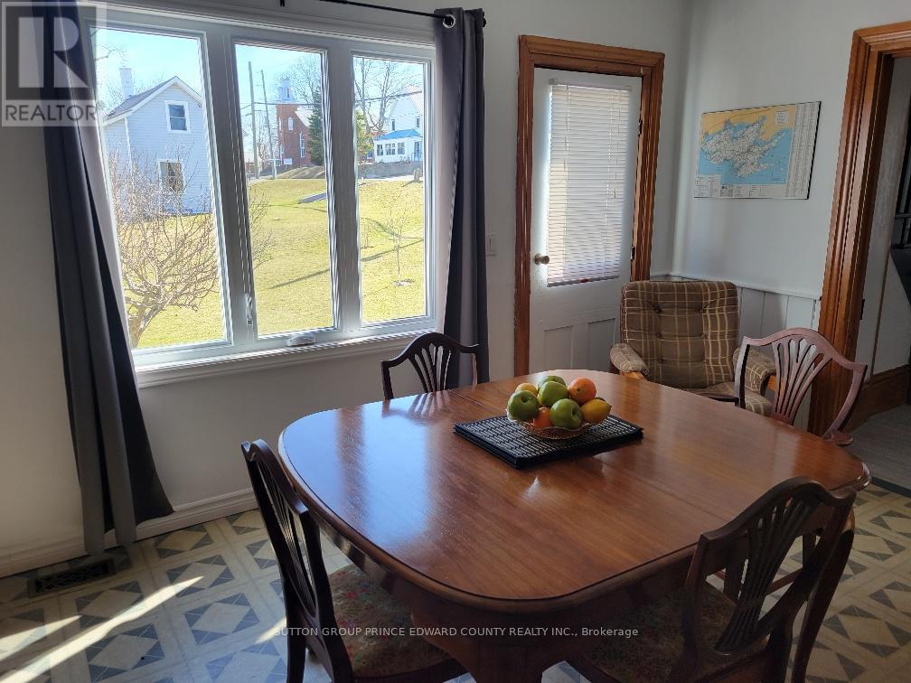 1724b County Road 10 Road, Prince Edward County (Athol Ward), Ontario  K0K 1P0 - Photo 13 - X12073790
