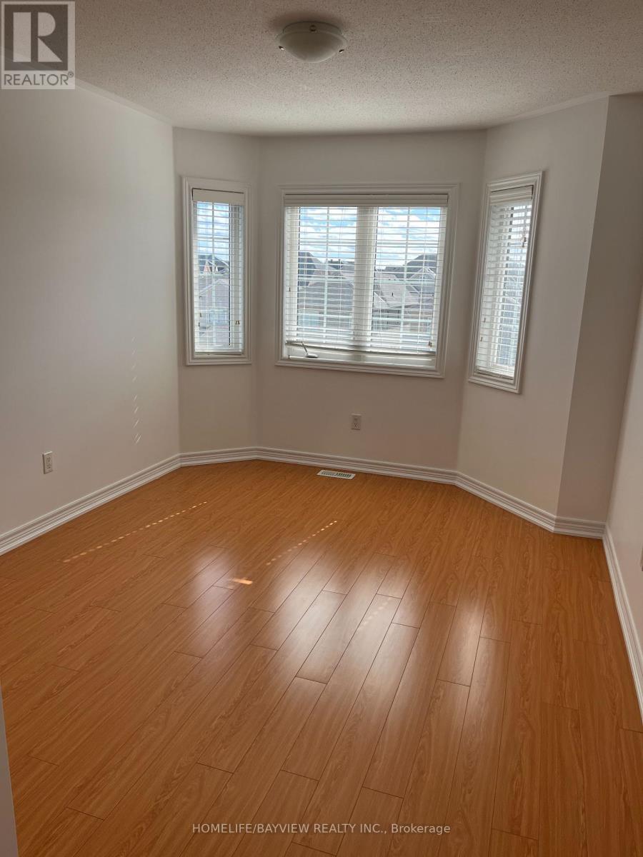 2744 Donald Cousens Parkway, Markham (Cornell), Ontario  L6B 1J5 - Photo 17 - N12073771