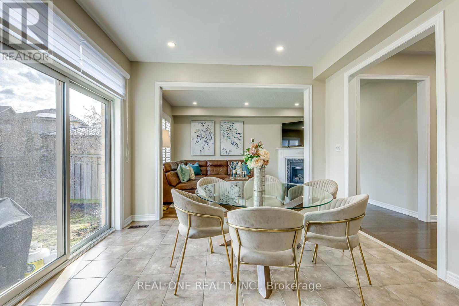 3133 Hiram Terrace, Oakville, Ontario  L6M 0P7 - Photo 12 - W12073791