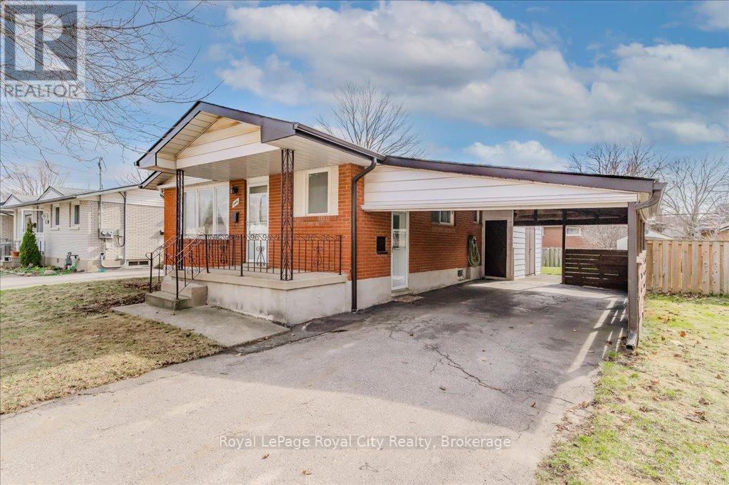 Property at 244 ALMA STREET N image 3