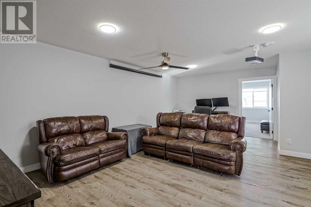 149 Belmont Green Sw, Calgary, Alberta  T2M 3Y7 - Photo 13 - A2210425