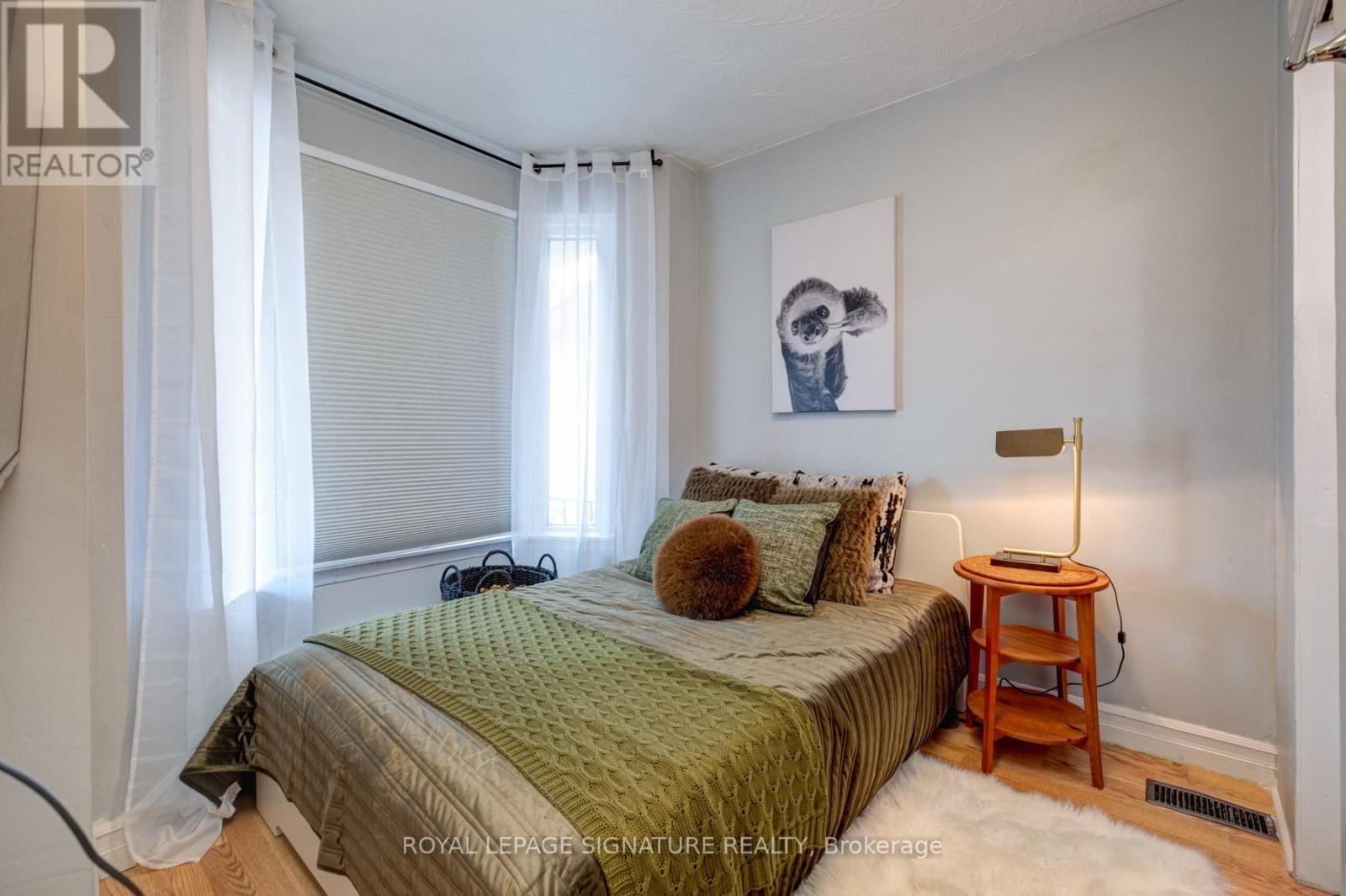 259 Claremont Street, Toronto, Ontario  M6J 2N1 - Photo 9 - C12073844