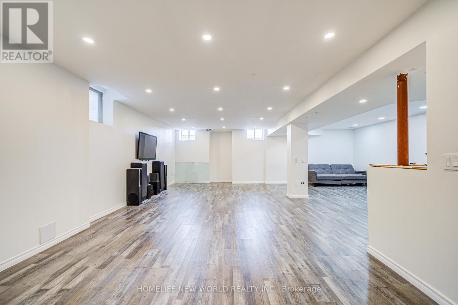 88 Roth Street, Aurora, Ontario  L4G 0W7 - Photo 44 - N12073818