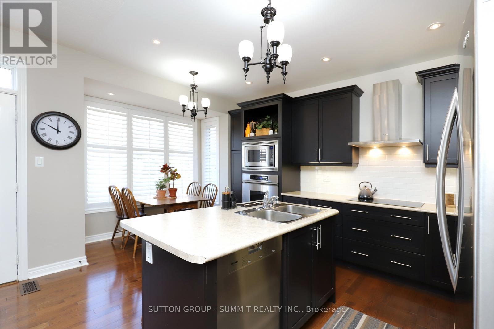 2 Ross Shiner Lane, Whitchurch-Stouffville, Ontario  L4A 0S2 - Photo 19 - N12073880