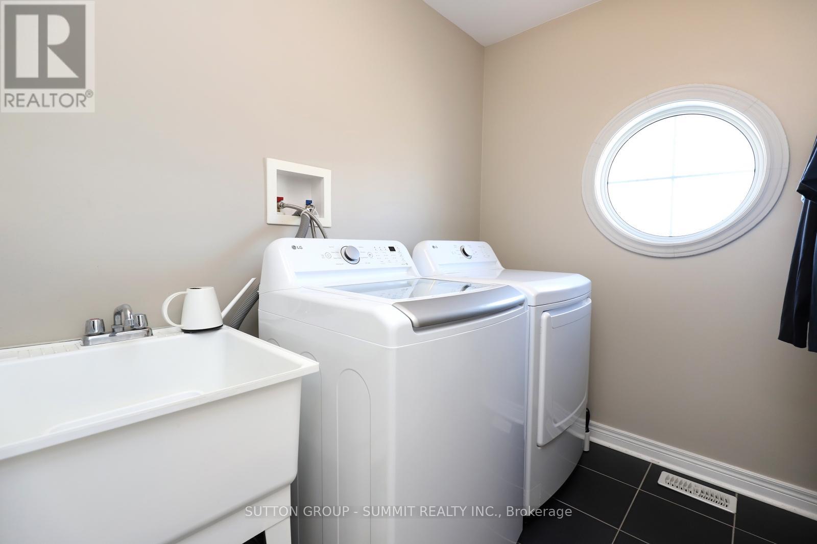 2 Ross Shiner Lane, Whitchurch-Stouffville, Ontario  L4A 0S2 - Photo 40 - N12073880