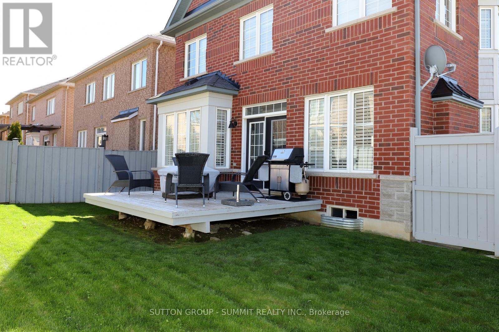 2 Ross Shiner Lane, Whitchurch-Stouffville, Ontario  L4A 0S2 - Photo 41 - N12073880
