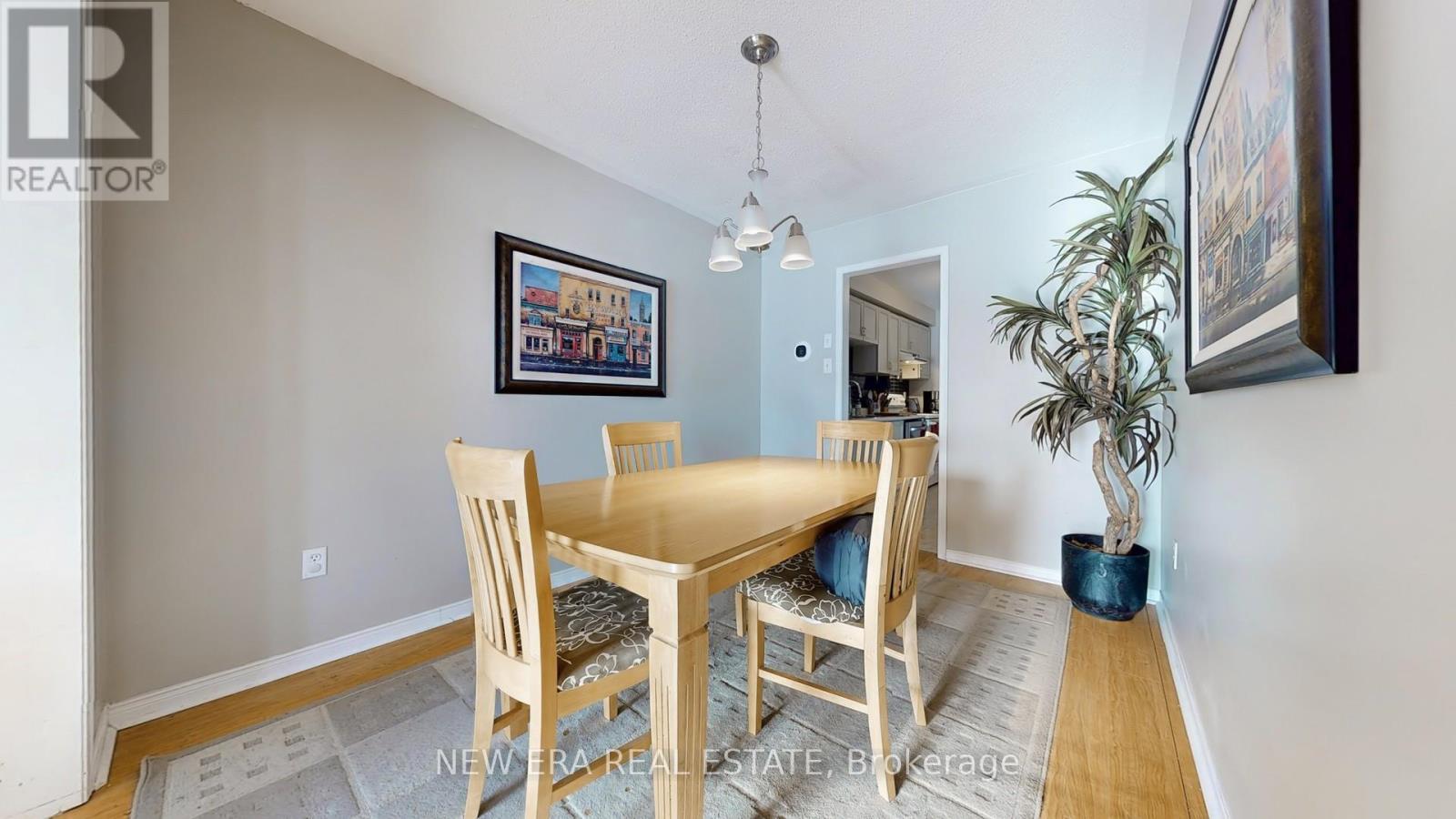 17 Caruso Drive, Brampton (Fletcher's West), Ontario  L6Y 5B1 - Photo 13 - W12073882