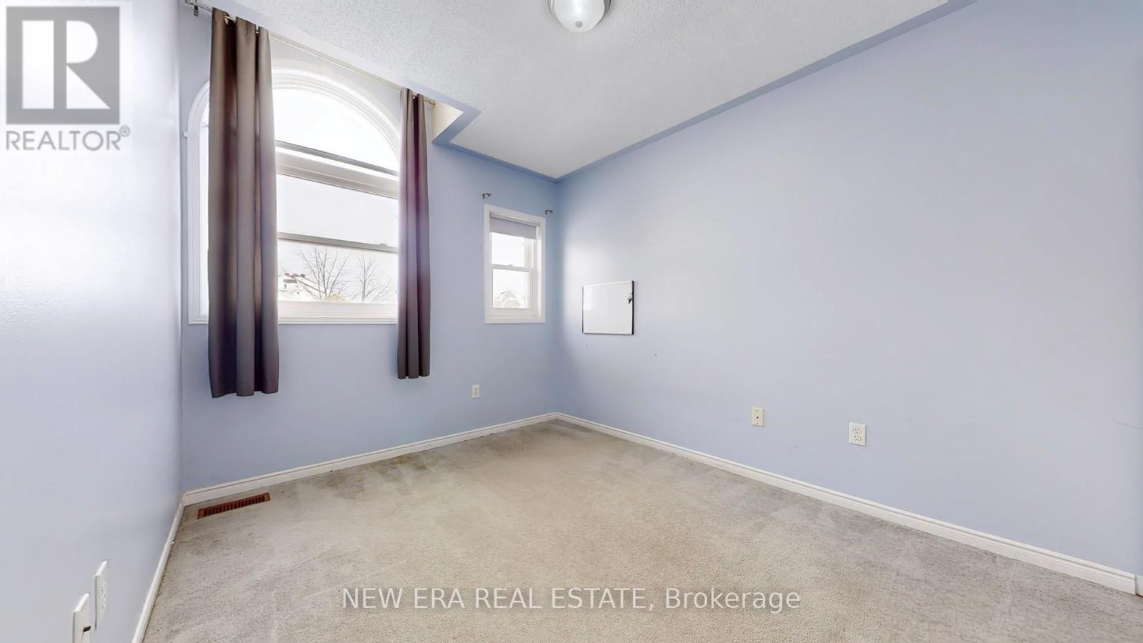 17 Caruso Drive, Brampton (Fletcher's West), Ontario  L6Y 5B1 - Photo 33 - W12073882