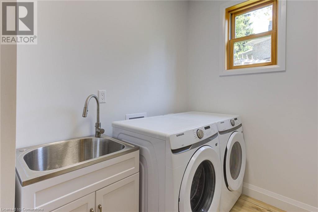 266 Bridge Street, Fergus, Ontario  N1M 1T7 - Photo 15 - 40703034