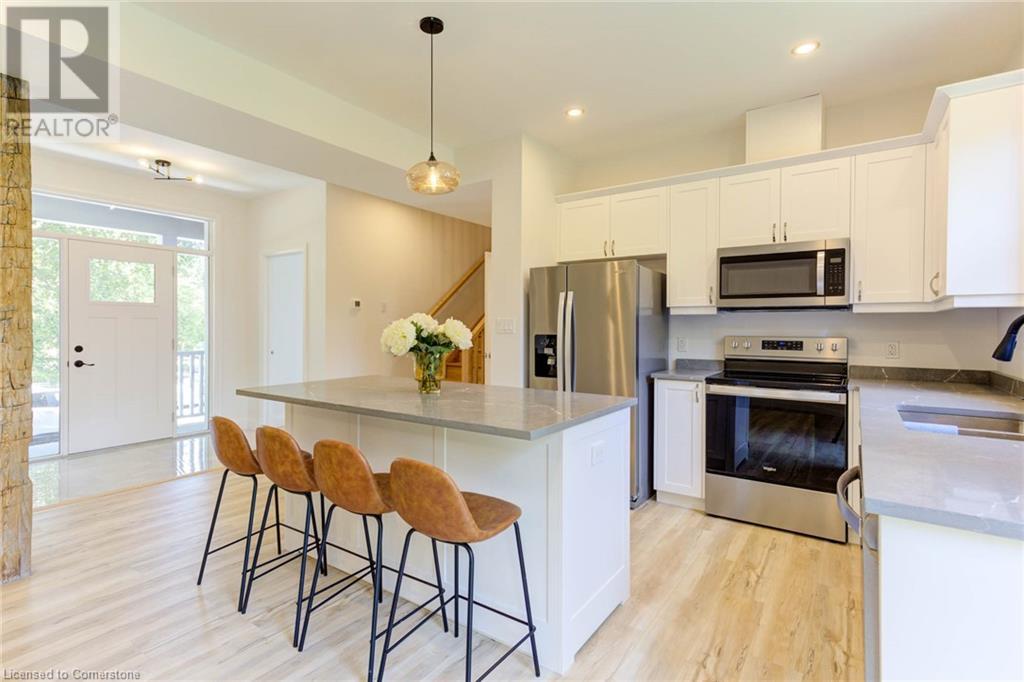 266 Bridge Street, Fergus, Ontario  N1M 1T7 - Photo 6 - 40703034