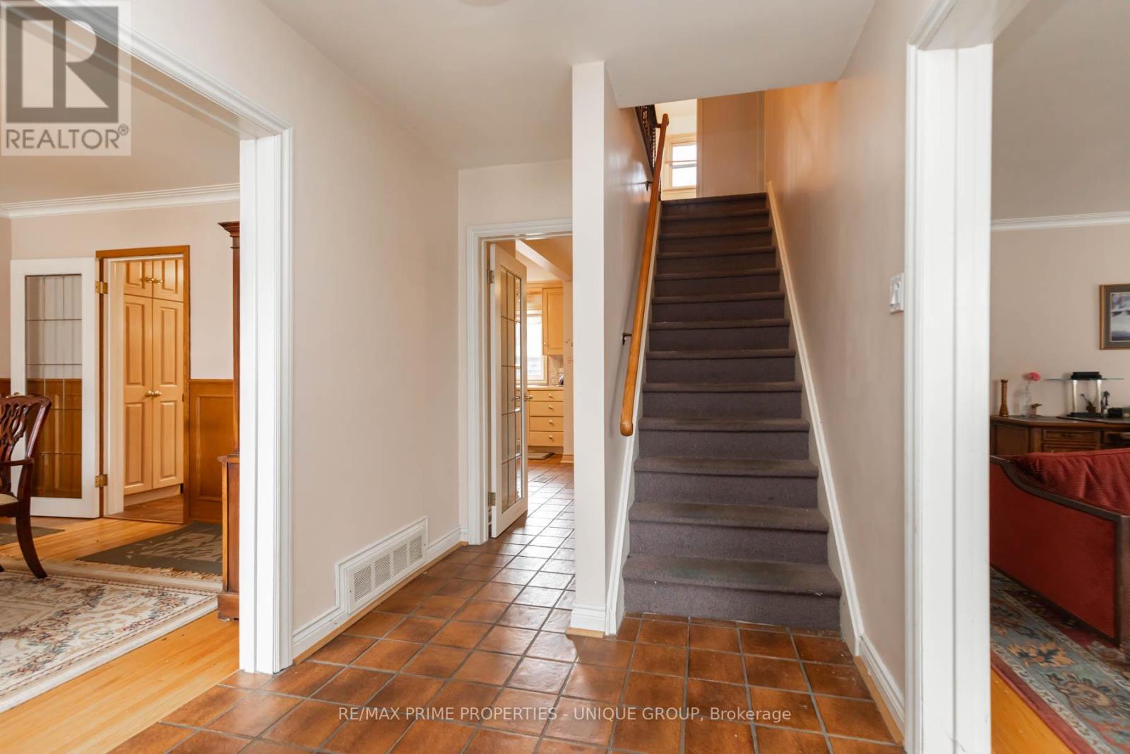 Property at 173 RIDLEY BOULEVARD image 4