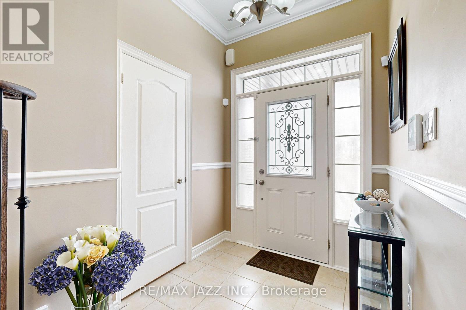 Property at 208 FREDERICK PEARSON STREET image 4