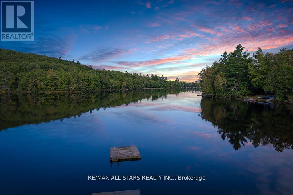 1086 Cameron Lane, Algonquin Highlands, Ontario  K0M 1J0 - Photo 39 - X12073917