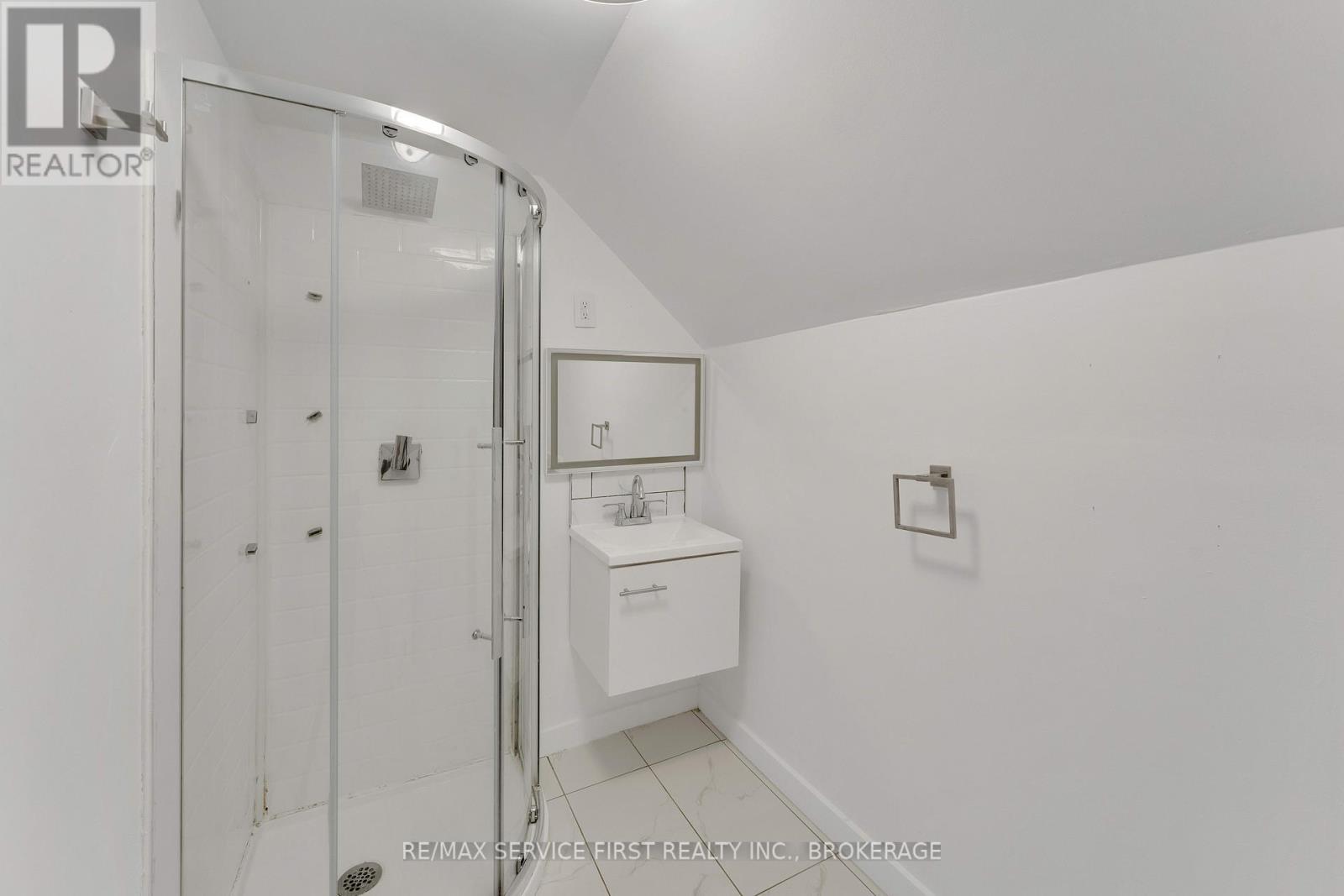 211 Raglan Road, Kingston, Ontario  K7K 1L5 - Photo 26 - X12073991