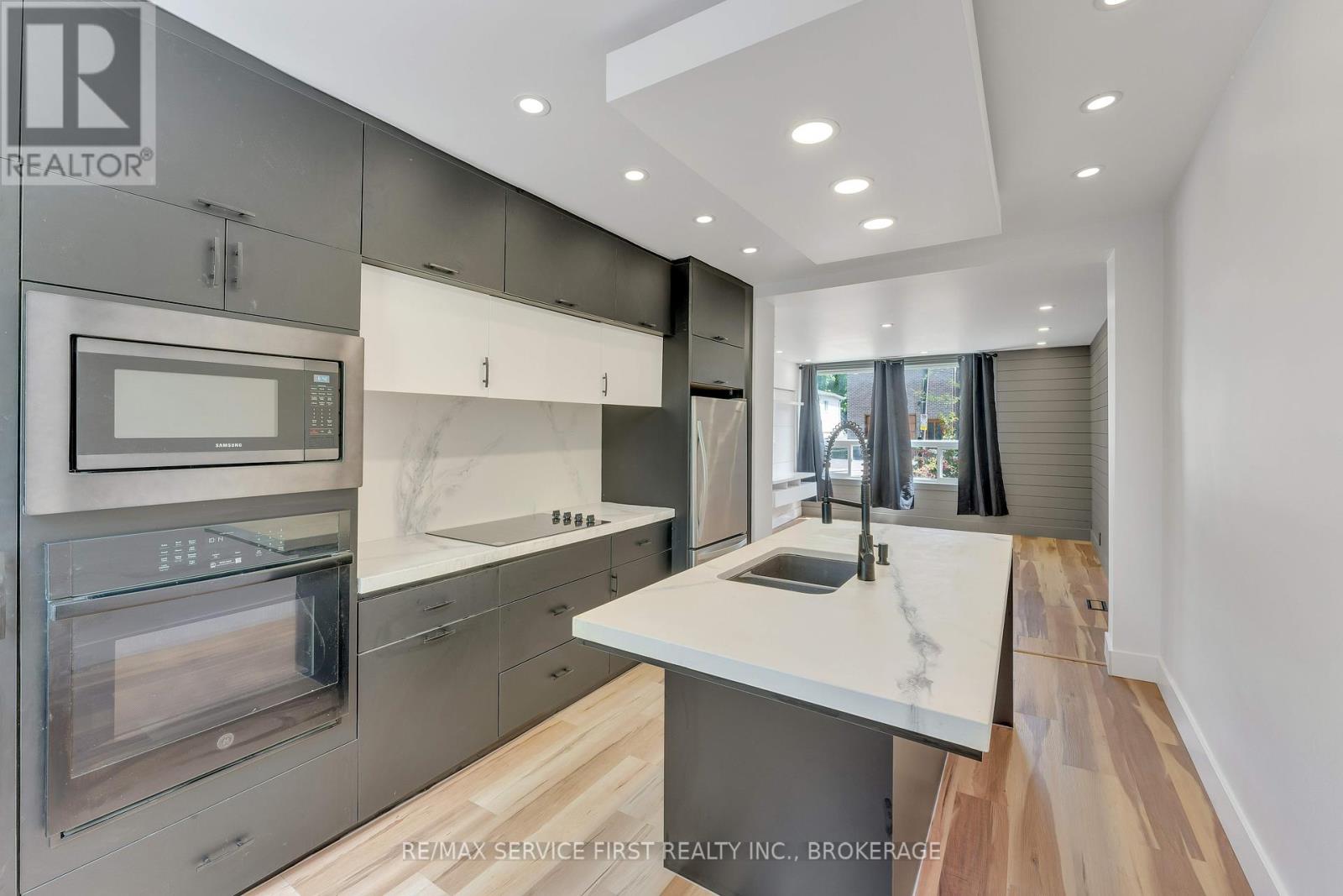 211 Raglan Road, Kingston, Ontario  K7K 1L5 - Photo 6 - X12073991